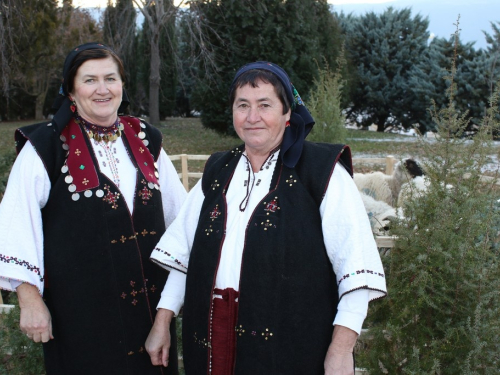 FOTO: Žive jaslice u župi Rama Šćit