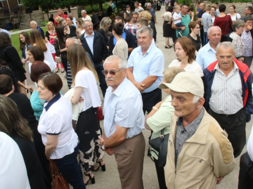 FOTO: Vanjska proslava sv. Ante u župi Gračac