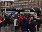 Puni autobusi odvoze radnike iz BiH, zemlja se vraća u realnost