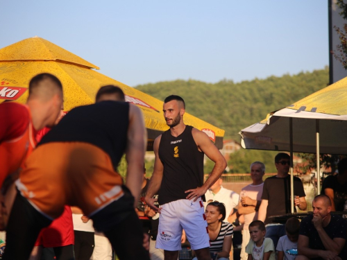 FOTO: Druga večer turnira 19. Streetball Rama