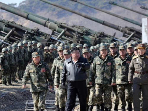 Uz milijun barela nafte, Putin je Sjevernoj Koreji poslao i protuzračno oružje