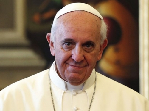 Više od milijun Zdravo Marija za sigurnost pape Franje