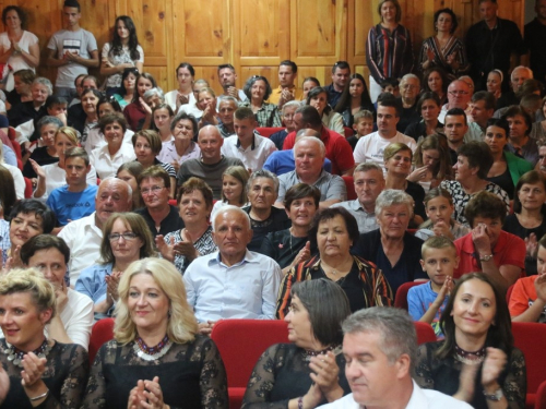 Na Šćitu upriličen susret s fra Ilijom Barišićem, misionarom koji miriše na svetost