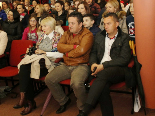 FOTO: Obilježen Dan OŠ Marka Marulića Prozor
