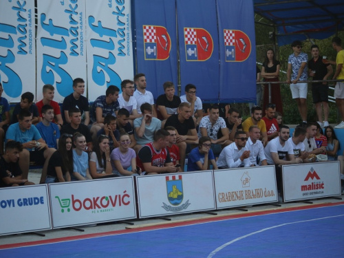 FOTO: Druga večer turnira 19. Streetball Rama