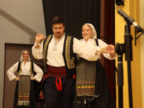 FOTO: Večer folklora u Prozoru: HKUD-ovi ''Rama'' i ''fra Petar Bakula'' oduševili publiku