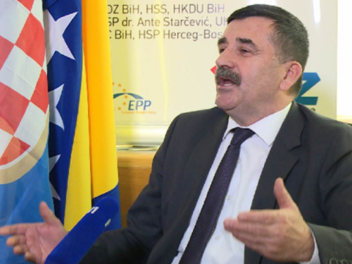 Lovrinović: Ako ne dođe do dogovora, raspisivanje Izbora smatrat ćemo nezakonitim