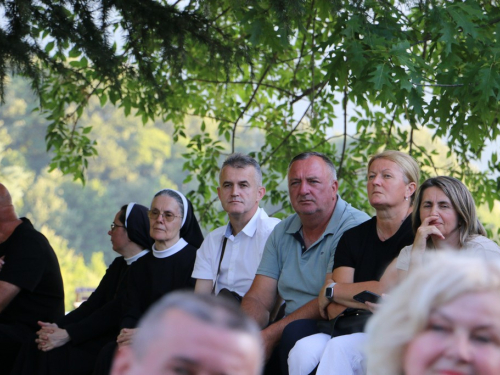 FOTO: Predstavljena knjiga Ivana Filipovića ''Moja Rama u mom stihu''