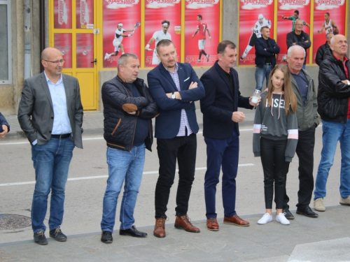 FOTO: Povodom Svih svetih u Prozoru zapaljene svijeće za poginule i preminule branitelje