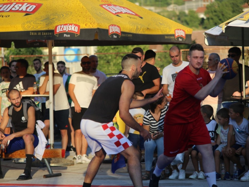 FOTO: Druga večer turnira 19. Streetball Rama