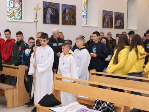 FOTO: Obred primanja i obećanja u Frami župe Gračac