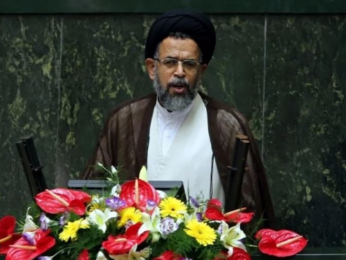 Iran objavio da je uhitio više desetaka špijuna