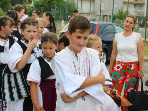 FOTO: HKUD Rama sudjelovao na dječjoj smotri folklora u Rodoču