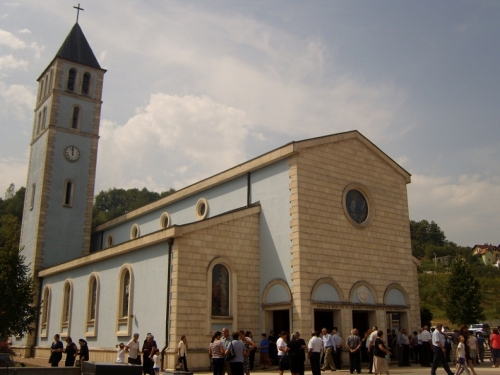 FOTO: Dan posvete župne crkve i susret duhovnih zvanja u župi Prozor