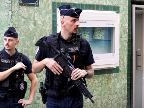 Masovna pucnjava u Francuskoj. Sudjelovale stotine, 5 teško ranjenih