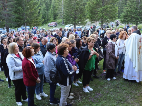 FOTO: Misa Uočnica na Kedžari