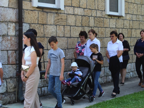 FOTO: Patron župe Gračac - Proslava sv. Antuna Padovanskog