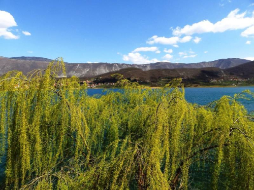 FOTO: Učenici u Eko akciji čišćenja obale Ramskog jezera