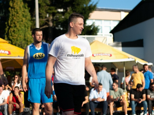 FOTO: Ekipa ''La Pont'' pobjednik 18. Streetball Rama 2020.