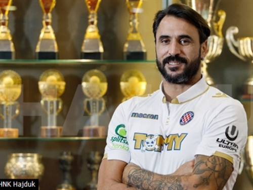 Portugalski napadač Hugo Almeida potpisao za Hajduk