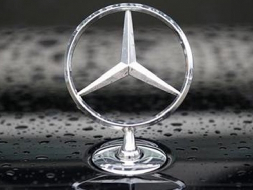 Mercedes i LG rade na usavršavanju tehnologije u automobilima