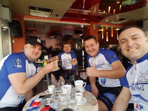 Biciklisti iz Prozora krenuli za Vukovar
