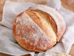 Domaći kruh sa sodom bikarbonom koji se peče u vrećici