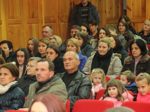 FOTO/VIDEO: Božićni koncert u župi Rama-Šćit
