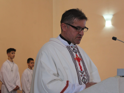FOTO: Prva sveta pričest u župi Prozor
