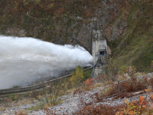 FOTO: Proba temeljnog ispusta brane HE Rama