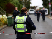 Zaustavljeni autobusi prema BiH i Hrvatskoj: Putnici ostali na cest