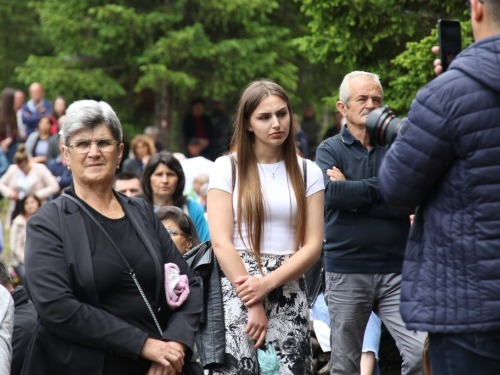 FOTO/VIDEO: Tisuće vjernika na Kedžari proslavilo Divin dan