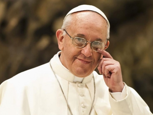 Papa Franjo pozvao na poštenije i zelenije društvo nakon pandemije