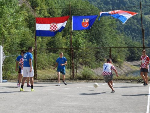 FOTO: Skup i druženje Ustramljana