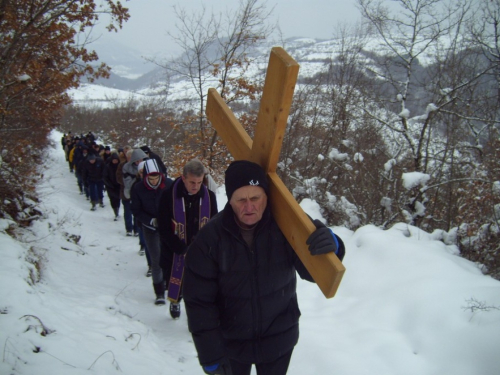 FOTO: Put križa - Druga korizmena nedjelja u župi Uzdol