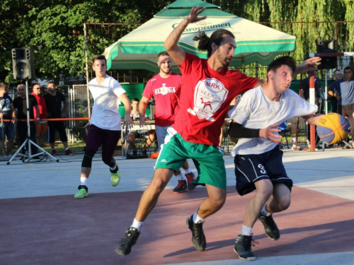 FOTO: Počeo turnir u uličnoj košarci ''Streetball Rama 2017.''