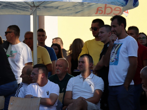 FOTO: Ekipa ''Ba.Riba'' pobjednik 20. Streetball Rama 2022.