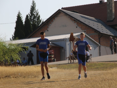 FOTO/VIDEO: Na Ramskom jezeru održana 9. veslačka regata