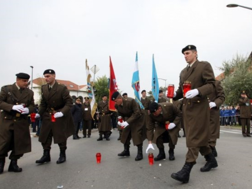 Obilježava se Dan sjećanja na Vukovar