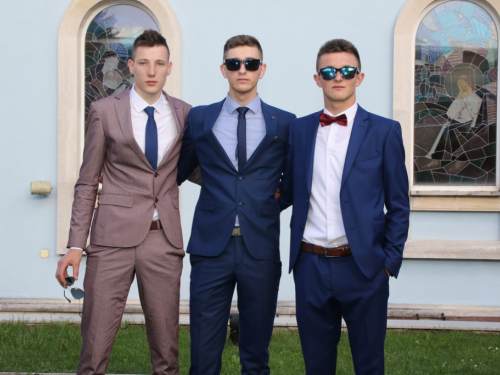 FOTO: Matura 2018. - Defile mladosti na ulicama Prozora