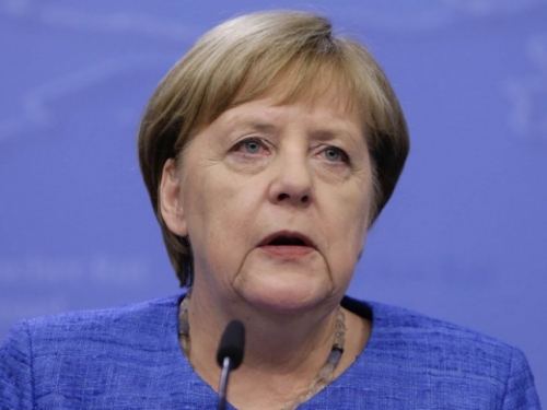 Merkel: Njemačka treba evakuirati 10.000 ljudi iz Afganistana