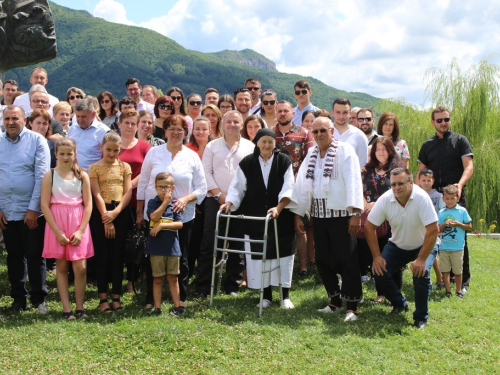 FOTO/VIDEO: Susret obitelji i potomaka Pavlović u Rami