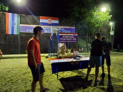 FOTO: Izvješće s manifestacije ''Ljeto u Gračacu''