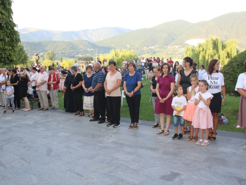 FOTO: Promocija knjige dr. sc. Šimuna Novakovića i druga večer trodnevnice na Šćitu