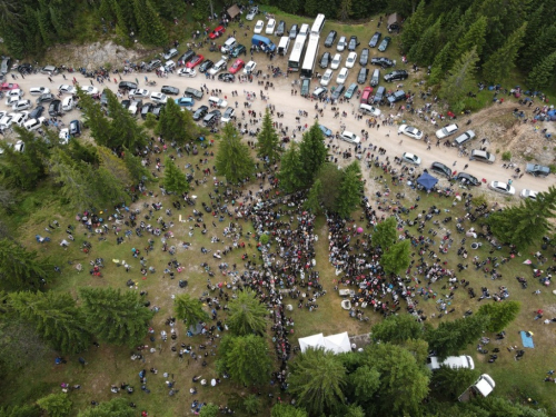 FOTO/VIDEO: Tisuće vjernika na Kedžari proslavilo Divin dan