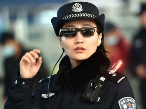 Policija testira sunčane naočale kojima mogu identificirati ljude
