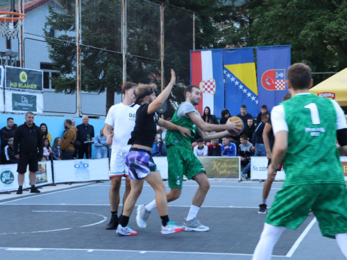 FOTO: 'Caffe Bulldog' pobjednik 23. Streetball Rama - Davor Ivančić Dačo