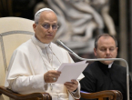 Papa upozorio na opasnost umjetne inteligencije