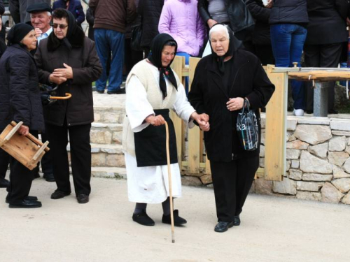 FOTO: Rumbočka fešta na Zahumu, proslavljen sv. Josip Radnik