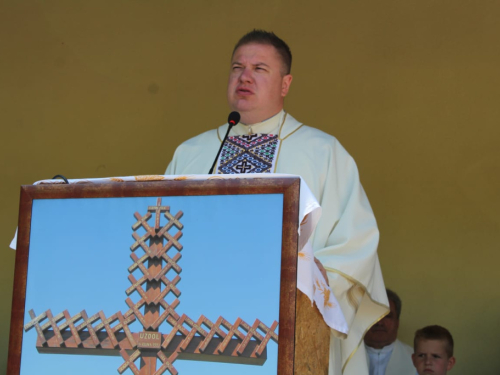 FOTO: Na Uzdolu svečano proslavljen sv. Ivo, patron župe